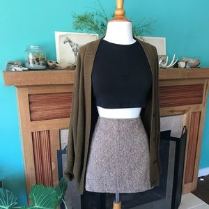 Wool Mini skirt.